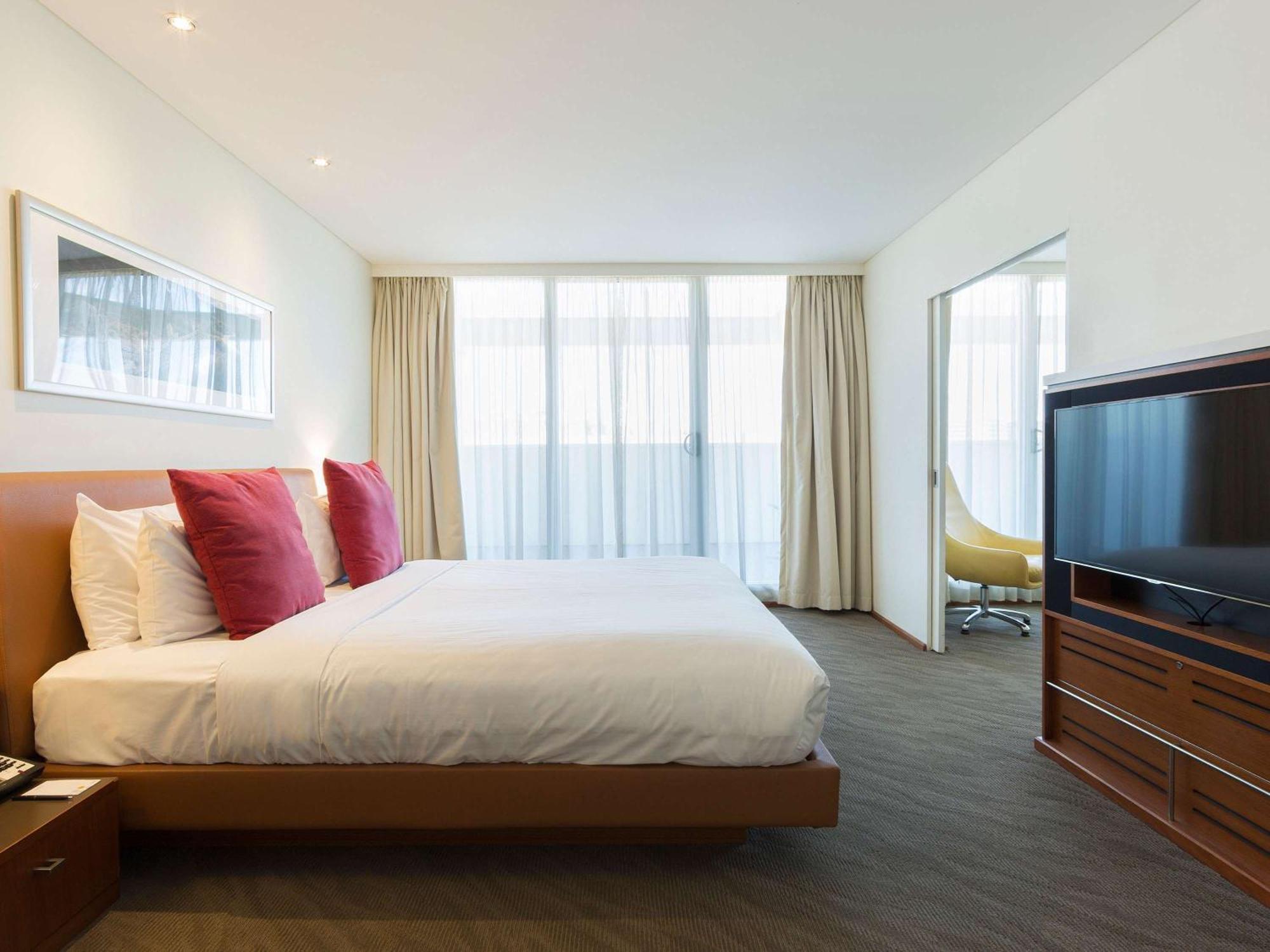 Novotel Canberra Eksteriør billede